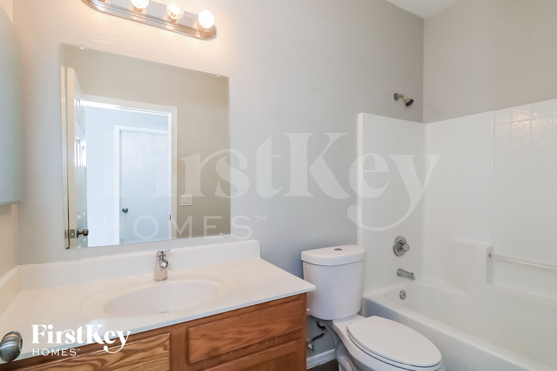 Building Photo - 7552 W State Ave