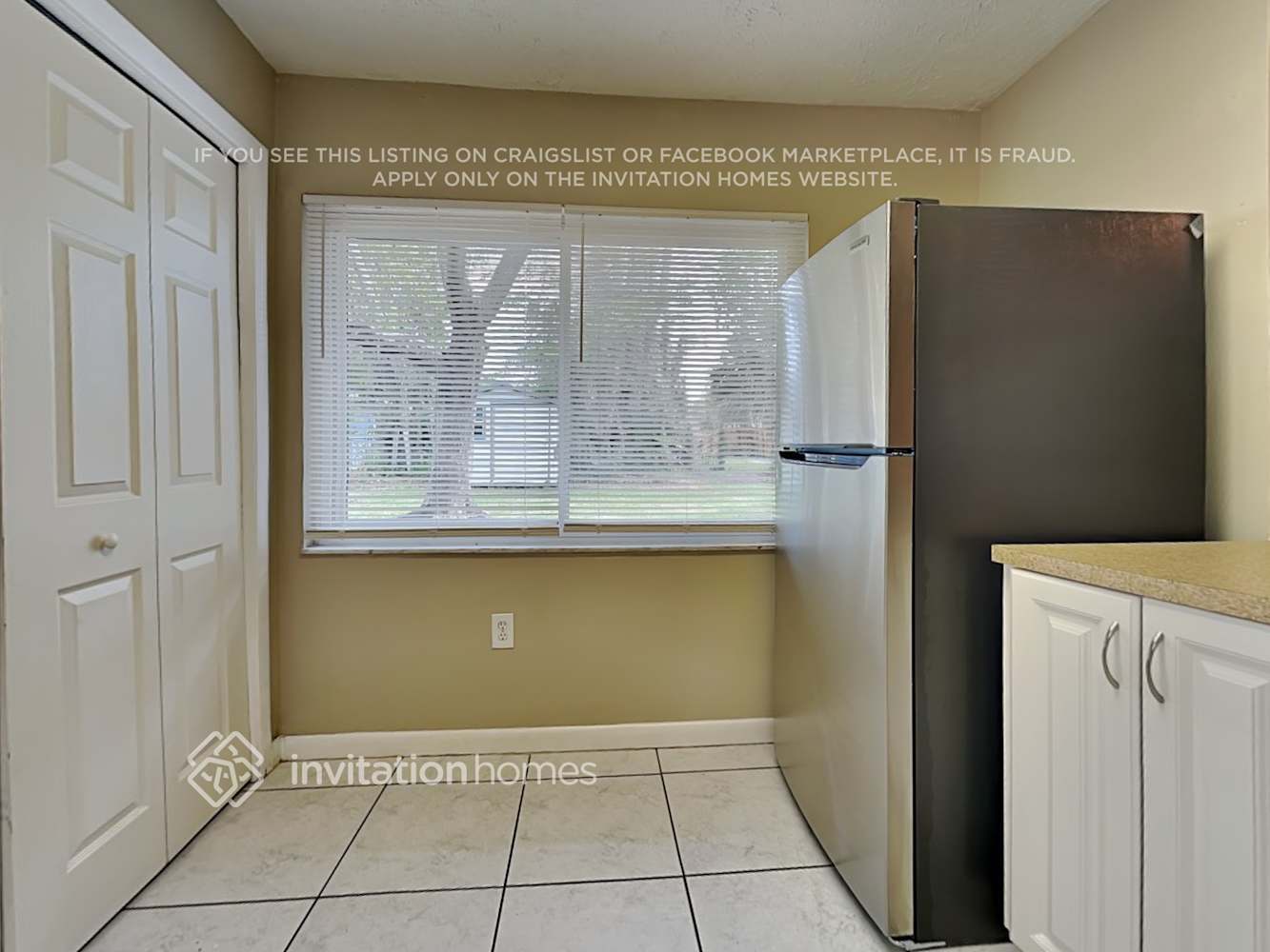 Building Photo - 26740 Magnolia Blvd