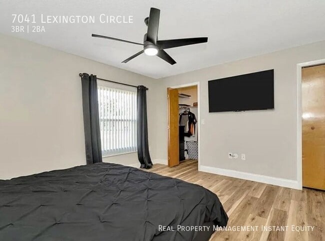 Building Photo - 7041 Lexington Cir