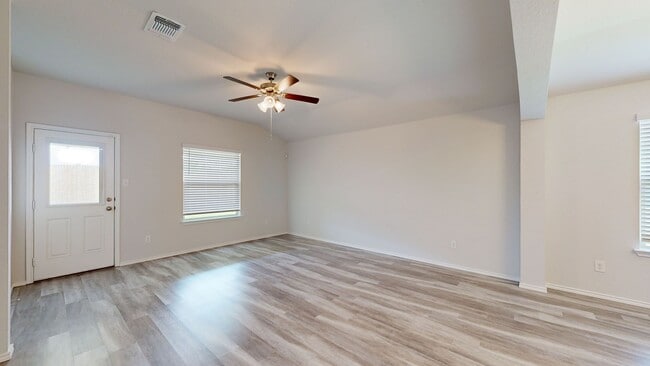 Building Photo - 2 WEEKS FREE RENT + $1,750 A MONTH!