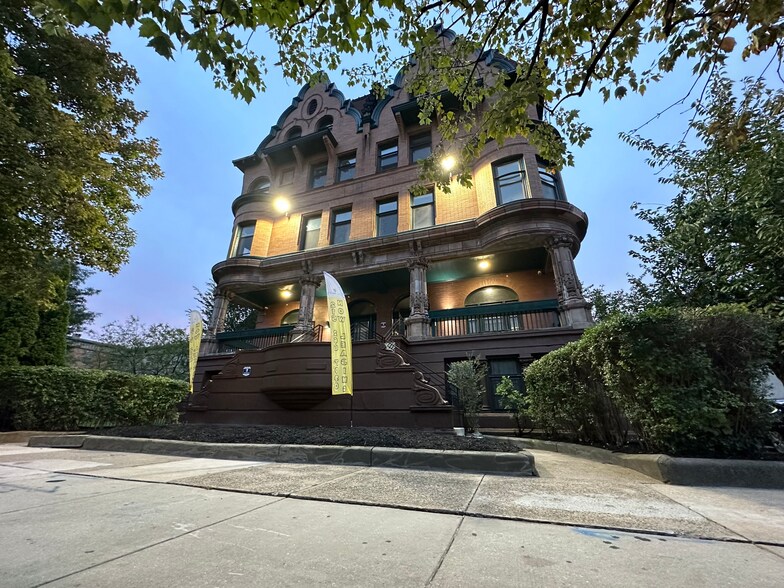 Building Photo - 4128 Parkside Ave