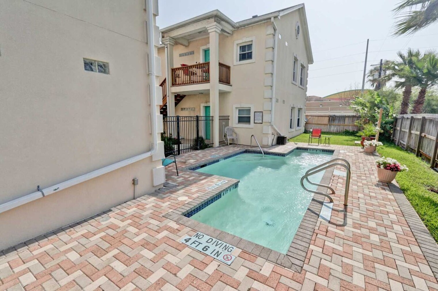 Building Photo - 3311 Padre Blvd