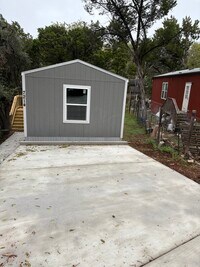 Building Photo - 7214 Comstock Cove