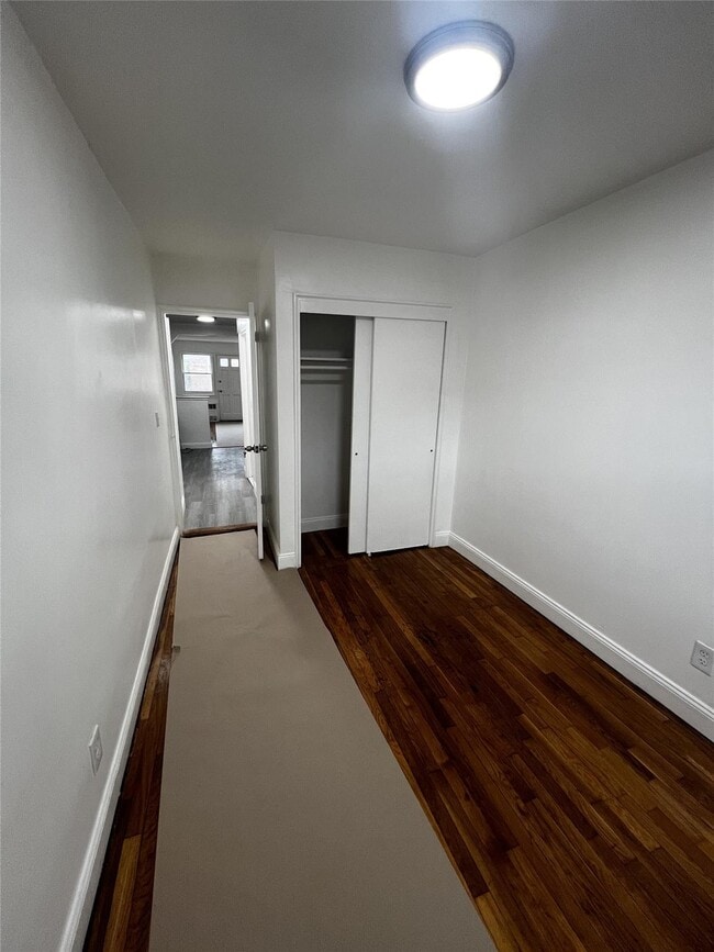 Building Photo - 4134 Wickham Ave