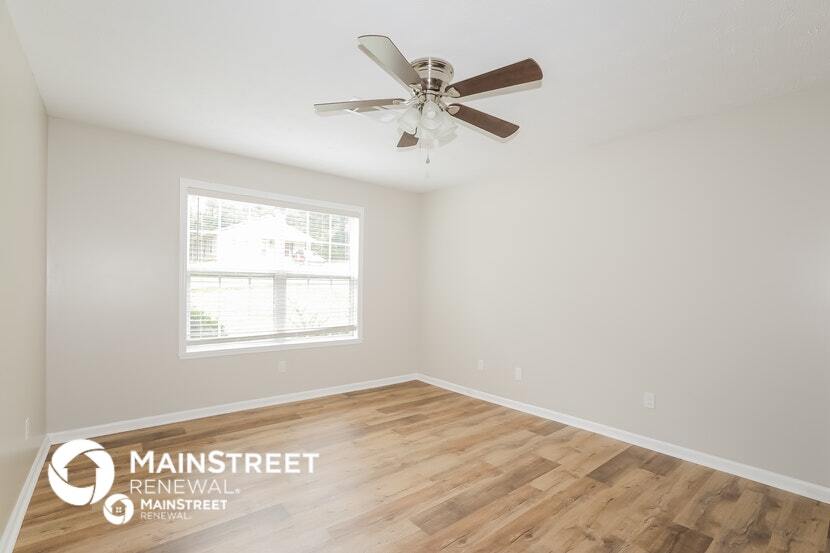 Building Photo - 240 Elm Pl
