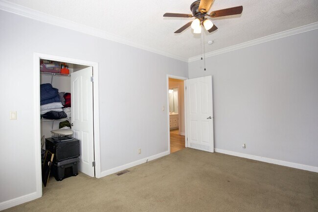 Building Photo - "Charming 3-Bedroom Home with 2 Full Bathrooms in Vass, NC - Spacious and Comfortable Country Liv...