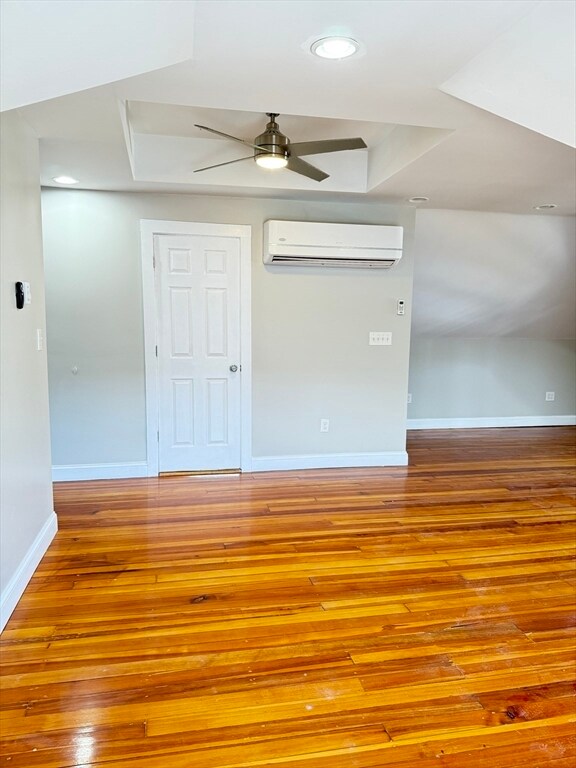 Building Photo - 22 Clark St