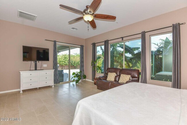 Building Photo - 19210 W Denton St