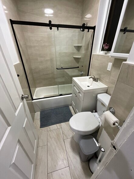 Building Photo - 871 Harrison Ave