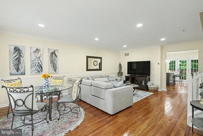Building Photo - 20 Culmore Ct