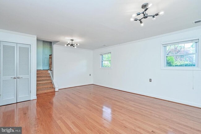 Building Photo - 2412 Rockbridge St