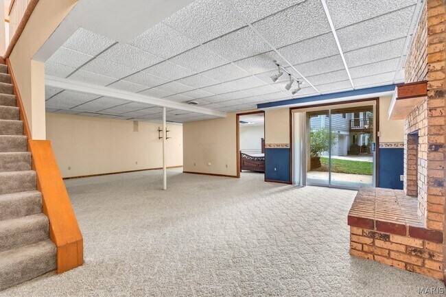 Building Photo - 1409 Oakhall Manor Ct
