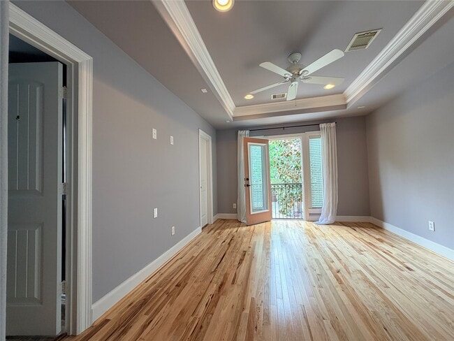 Building Photo - 1007 Kern St