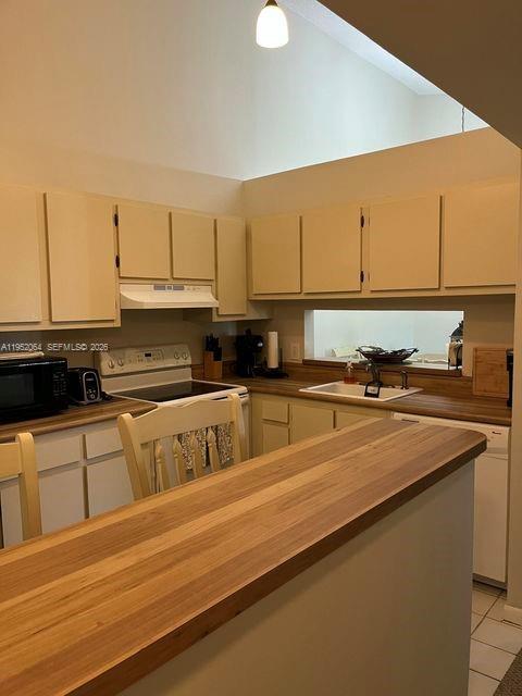 Building Photo - 6327 Chasewood Dr