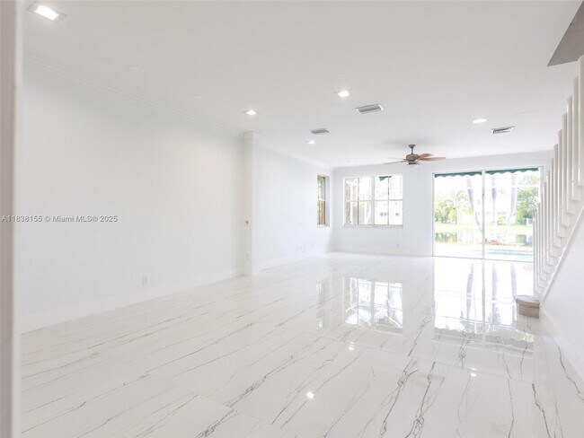 Building Photo - 797 Vista Meadows Dr