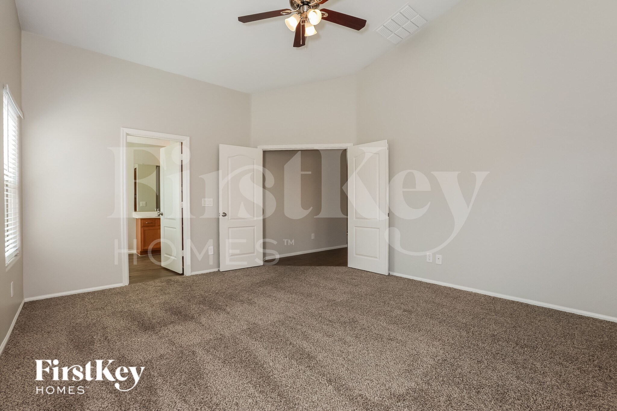 Building Photo - 38173 N Lamar Dr