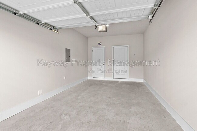 Building Photo - 5017 Greer