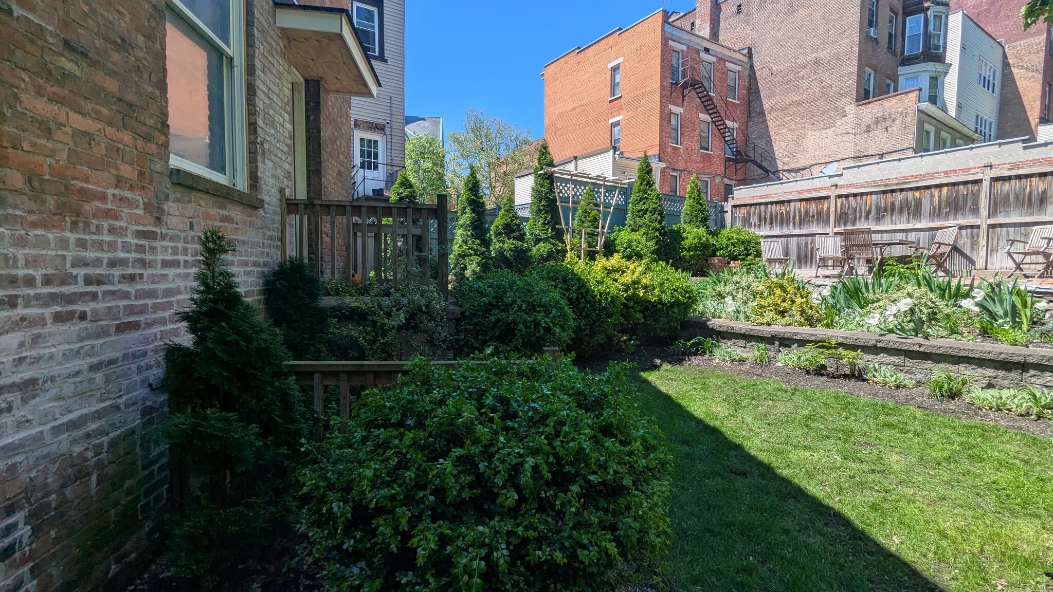 Building Photo - 35 Clinton Ave