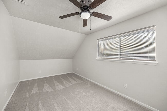 Building Photo - 2907 Boulder Creek Dr