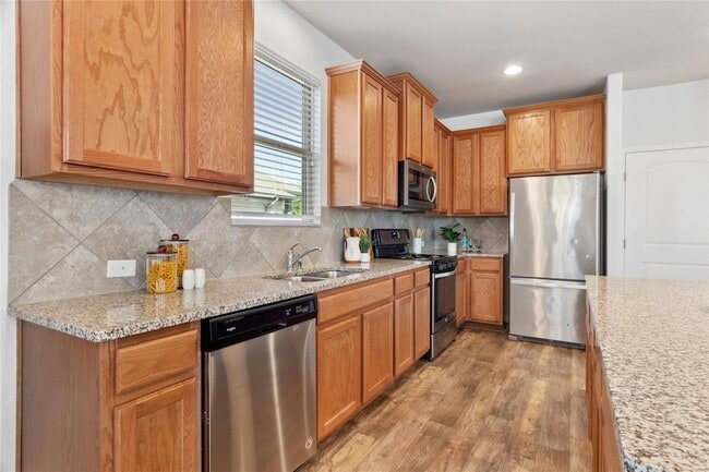 Building Photo - 208 Callahan Ln