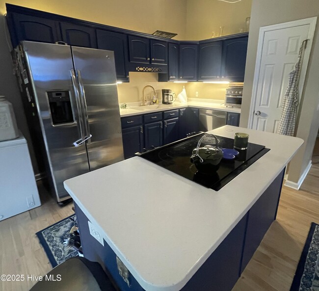 Building Photo - 358 Yadkin Run Ln