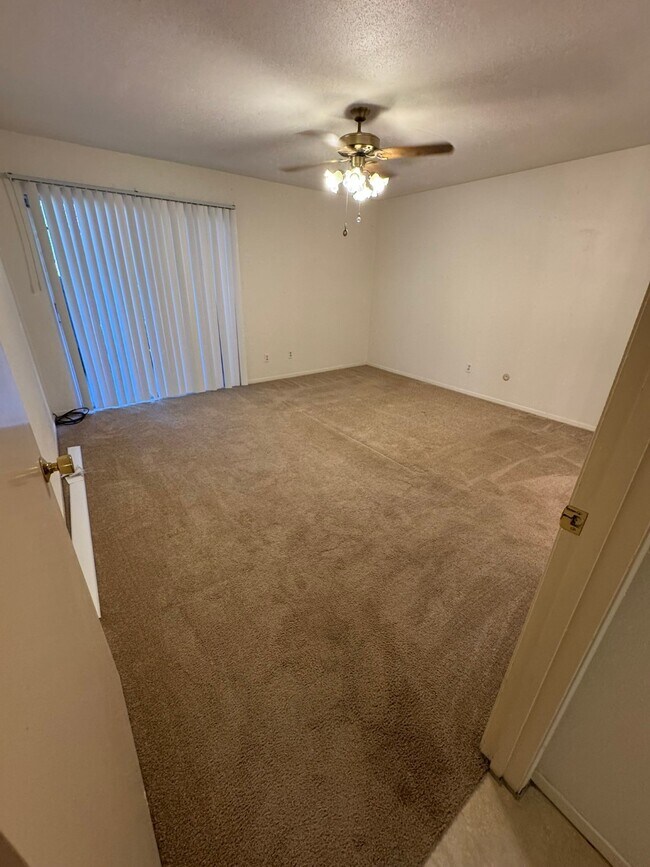 Building Photo - 5005 Georgi Ln