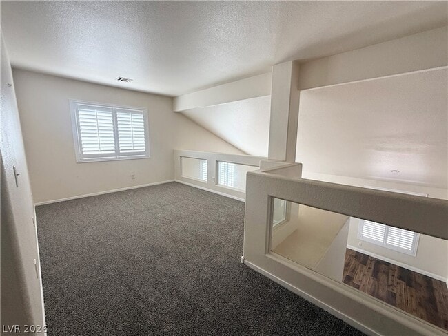 Building Photo - 853 Dancing Vines Ave