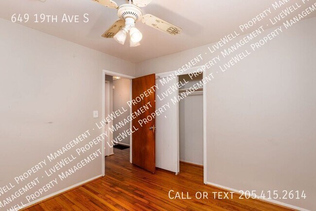 Building Photo - 649 19th Ave S