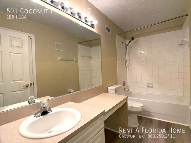 Building Photo - 501 Coconut Palm Way