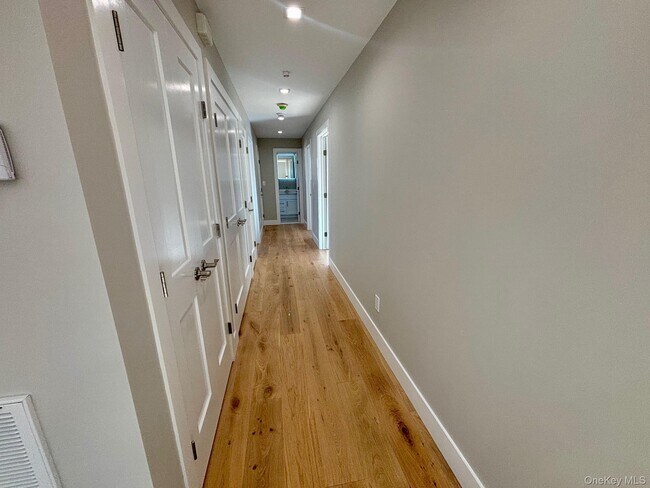 Building Photo - 159 Harrison Ave