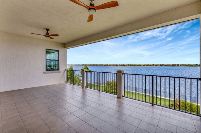 Building Photo - 8660 W Parkland Bay Trl