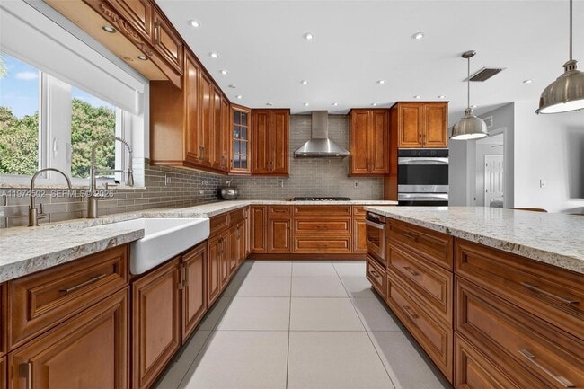 Building Photo - 16405 SW 228th St