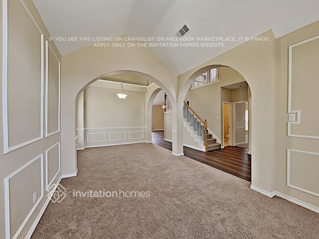 Building Photo - 1656 Churchill Ln