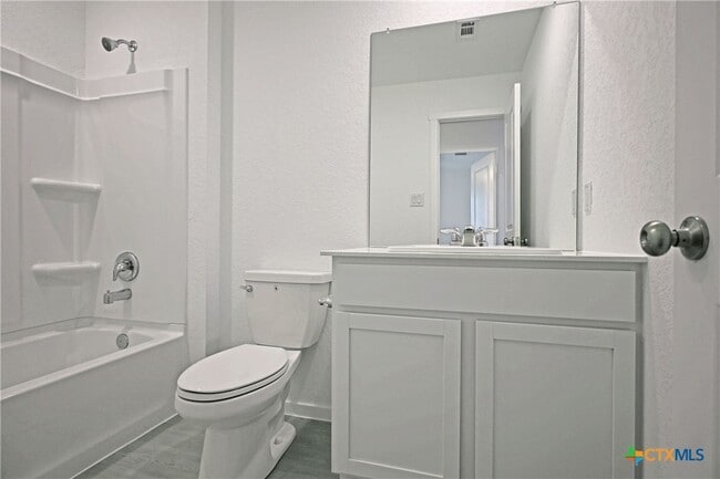 Building Photo - 11560 Chestnut Barr Dr