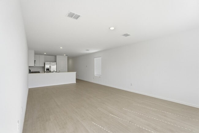 Building Photo - 1000 Calley Pear Trl