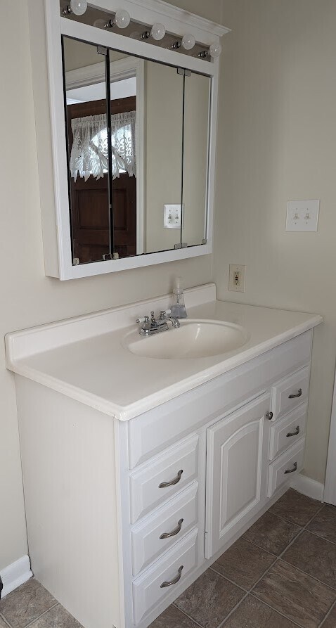 Building Photo - 343 Sundown Rd