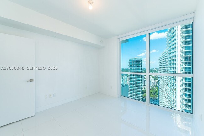 Building Photo - 1080 Brickell Ave