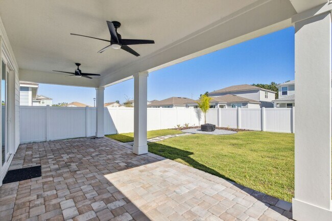 Building Photo - Newer Construction! Tons of Amenities! Wildlight Community!