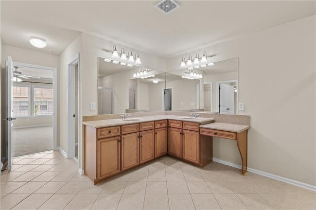 Building Photo - 2510 Callaway Ct
