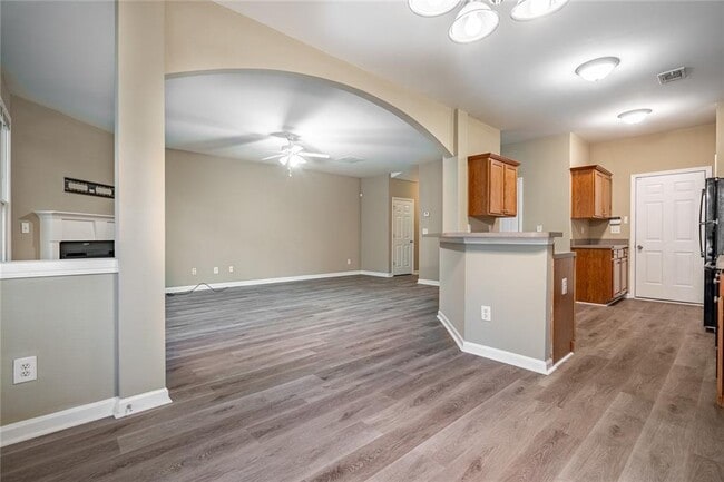 Building Photo - 3284 Sheffield Cir