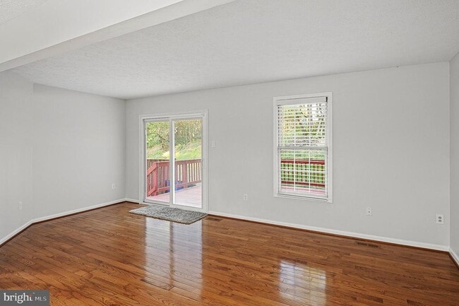 Building Photo - 7951 Brightmeadow Ct