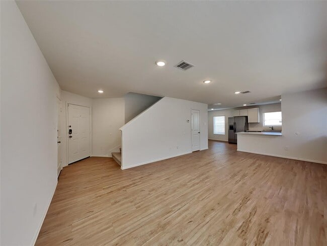 Building Photo - 3023 Twisted Myrtle Dr