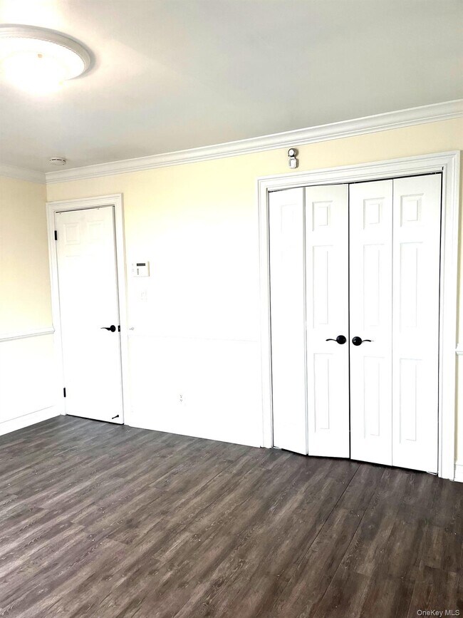 Building Photo - 520 Ellsworth Ave