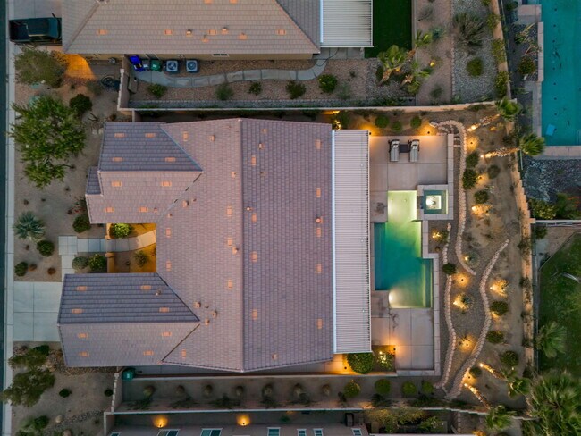 Building Photo - 73757 Picasso Dr