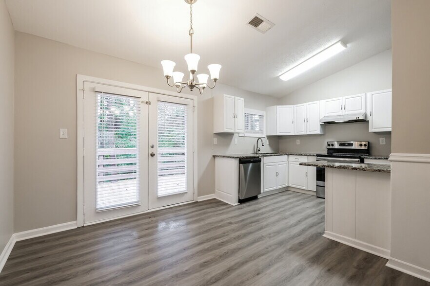 Building Photo - 5224 Brough Ln