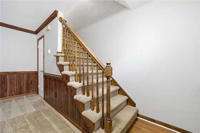 Building Photo - 725 Mill Landing Rd