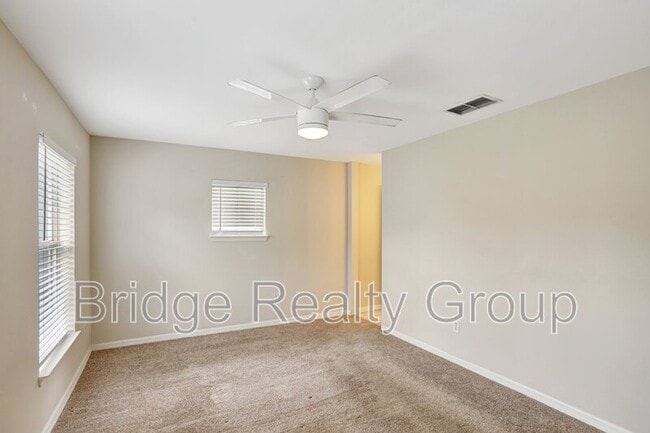 Building Photo - 735 Siena Palm Dr