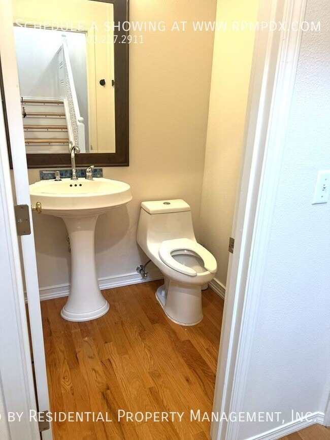 Building Photo - 6463 NW Wenmarie Dr