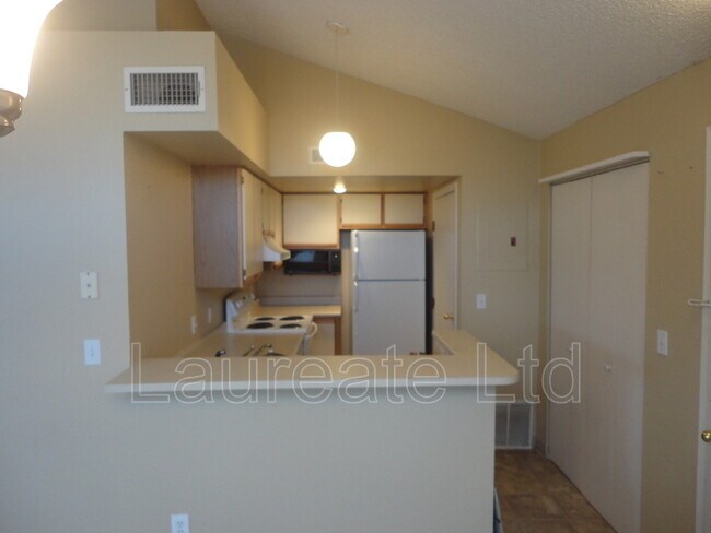Building Photo - 4760 S Wadsworth Blvd
