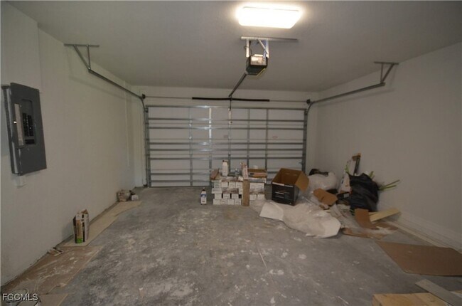 Building Photo - 272 Pelton Cir